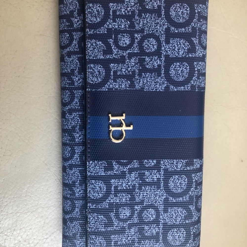NWT Authentic Rocco Barocco Leather Wallet Blue